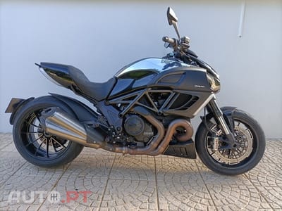 Ducati Diavel 1200 CROMO ABS COM EXTRAS