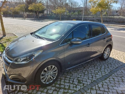 Peugeot 208 Allure