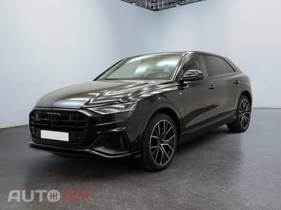 Audi Q8 55 TFSIe quattro Tiptronic S Line