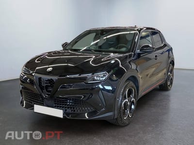 Alfa Romeo Junior 1.2 Ibrida Specia