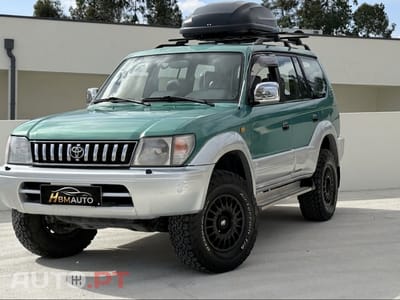 Toyota Land Cruiser 8 lugares
