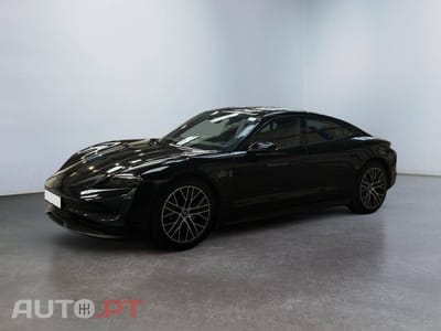 Porsche Taycan Standard