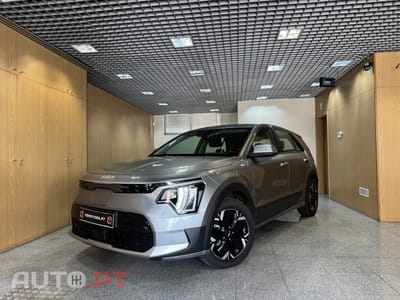 Kia Niro 64kWh Drive