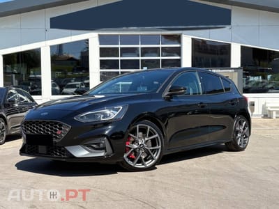 Ford Focus 2.3 EcoBoost ST