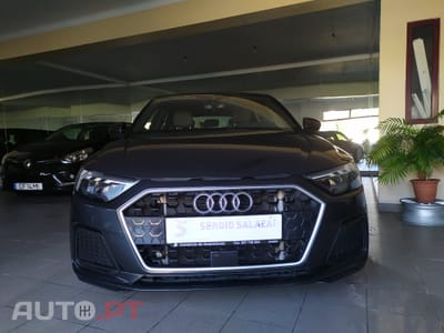 Audi A1 1.0 TSFI 30 116 CV