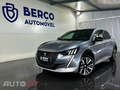 Peugeot E-208 50 kWh GT Pack