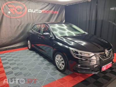 Renault Mégane 1.3 TCe Intens EDC