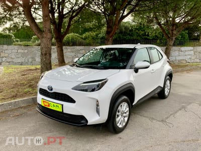 Toyota Yaris Cross HÍBRIDO / GASOLINA
