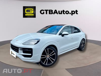 Porsche Cayenne I.V.A DEDUTIVEL E-Hybrid