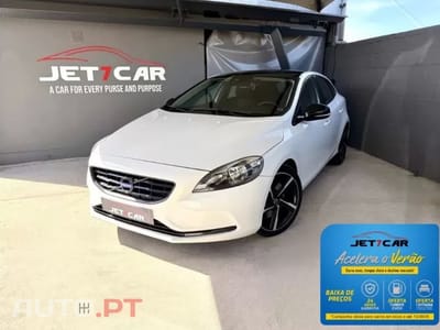 Volvo V40 2.0 D4 Momentum