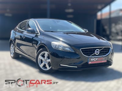 Volvo V40 2.0 D2 Momentum Geartronic
