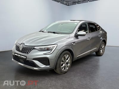 Renault Arkana E-Tech Techno