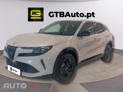 Alfa Romeo Junior 1.2 eDCT6 I.V.A DEDUTÍVEL