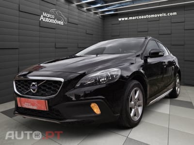 Volvo V40 Cross Country 2.0 D2 Momentum Geartronic