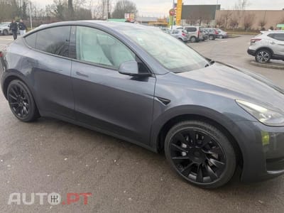Tesla Model Y Tração Traseira