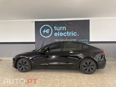 Tesla Model 3 Tração Traseira
