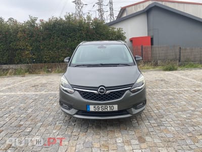 Opel Zafira Opel Zafira Tourer 1.4 Turbo GPL Exclusive | 7 Lugares |