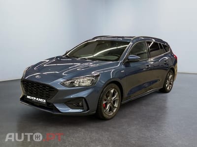 Ford Focus SW 1.0 EcoBoost ST-Line X