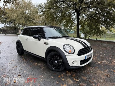 MINI Cooper Cooper D