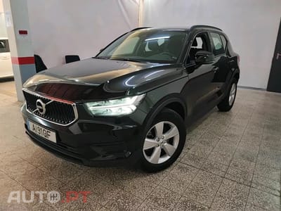 Volvo XC40 1.5 T2 Momentum Core