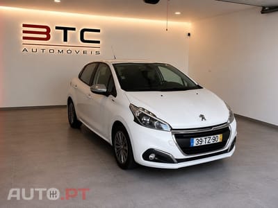 Peugeot 208 1.6 BlueHDi Style