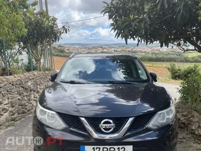 Nissan Qashqai n connecta