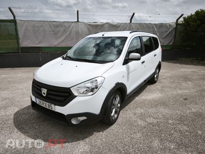 Dacia Lodgy 1.5 dCi Stepway 7L