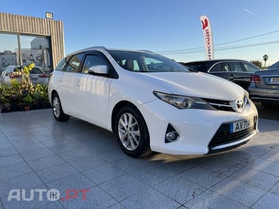 Toyota Auris 2.0 D-4D Comfort