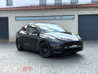 Tesla Model Y Performance Dual Motor AWD