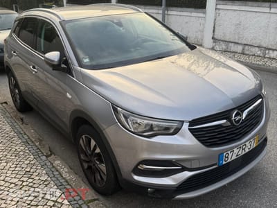 Opel Grandland (X) Innovation 1.5 CDTi (130cv)