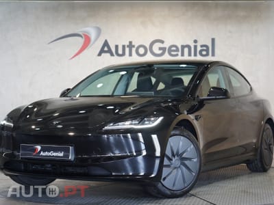 Tesla Model 3 Tração Traseira