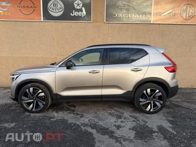 Volvo XC40 1.5 T2 Plus Dark Auto