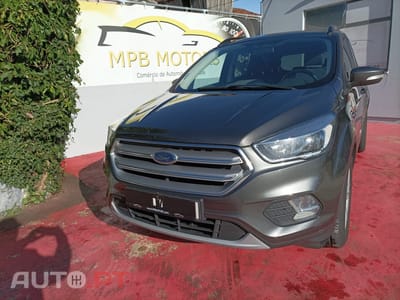 Ford Kuga 1.5 TDCi EcoBlue Titanium