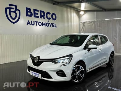 Renault Clio 1.6 E-Tech Intens
