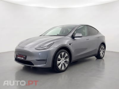 Tesla Model Y Standard Range RWD