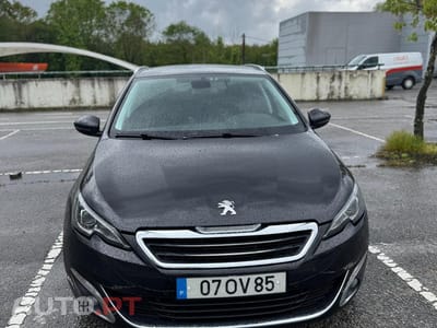 Peugeot 308 1.6 e-HDi Active J17