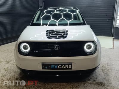 Honda e Advance (17")