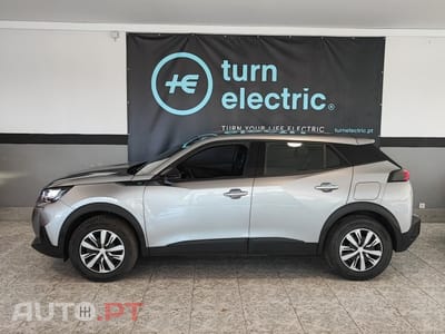 Peugeot E-2008 50 kWh Active