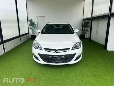 Opel Astra Sports Tourer Excite