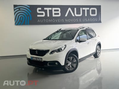 Peugeot 2008 1.2 PureTech Signature