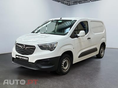 Opel Combo 1.5 L1H1 Standard Pack Clim