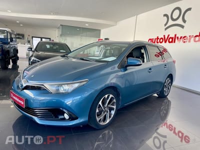 Toyota Auris 1.8 HSD Comfort