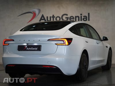 Tesla Model 3 Tração Traseira