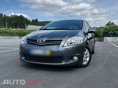 Toyota Auris 1.4 D-4D Active