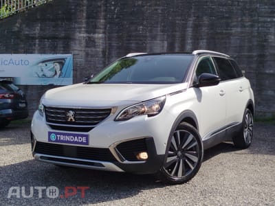 Peugeot 5008 1.2 PureTech Allure J18