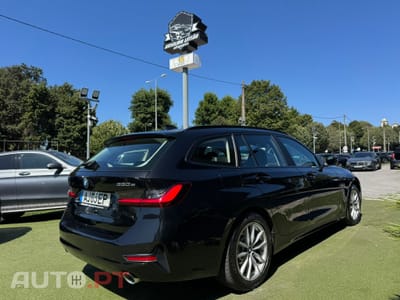 BMW 330 e Touring Auto