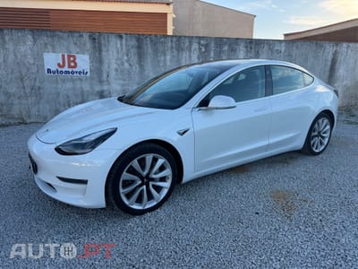 Tesla Model 3 Outro
