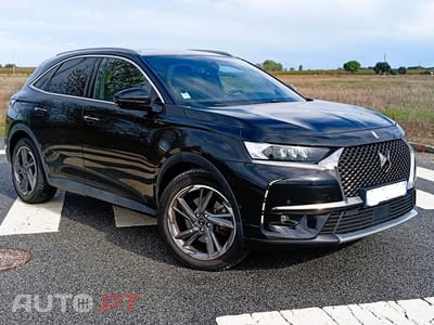 DS DS7 Crossback 300 cv 4x4  Eat8 E-Tense Hybrid RIVOLI