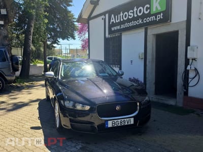 Jaguar XE E-Performance Pure