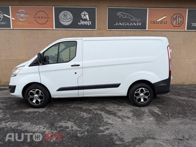 Ford Transit Custom 2.0 TDCI L2H1 baixo ambiente